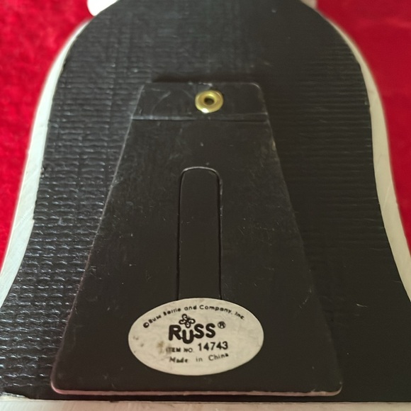 Russ Berrie & Co. Small 3D Wedding Bell w/Bow & Doves Oval Picture Frame - Picture 4 of 4